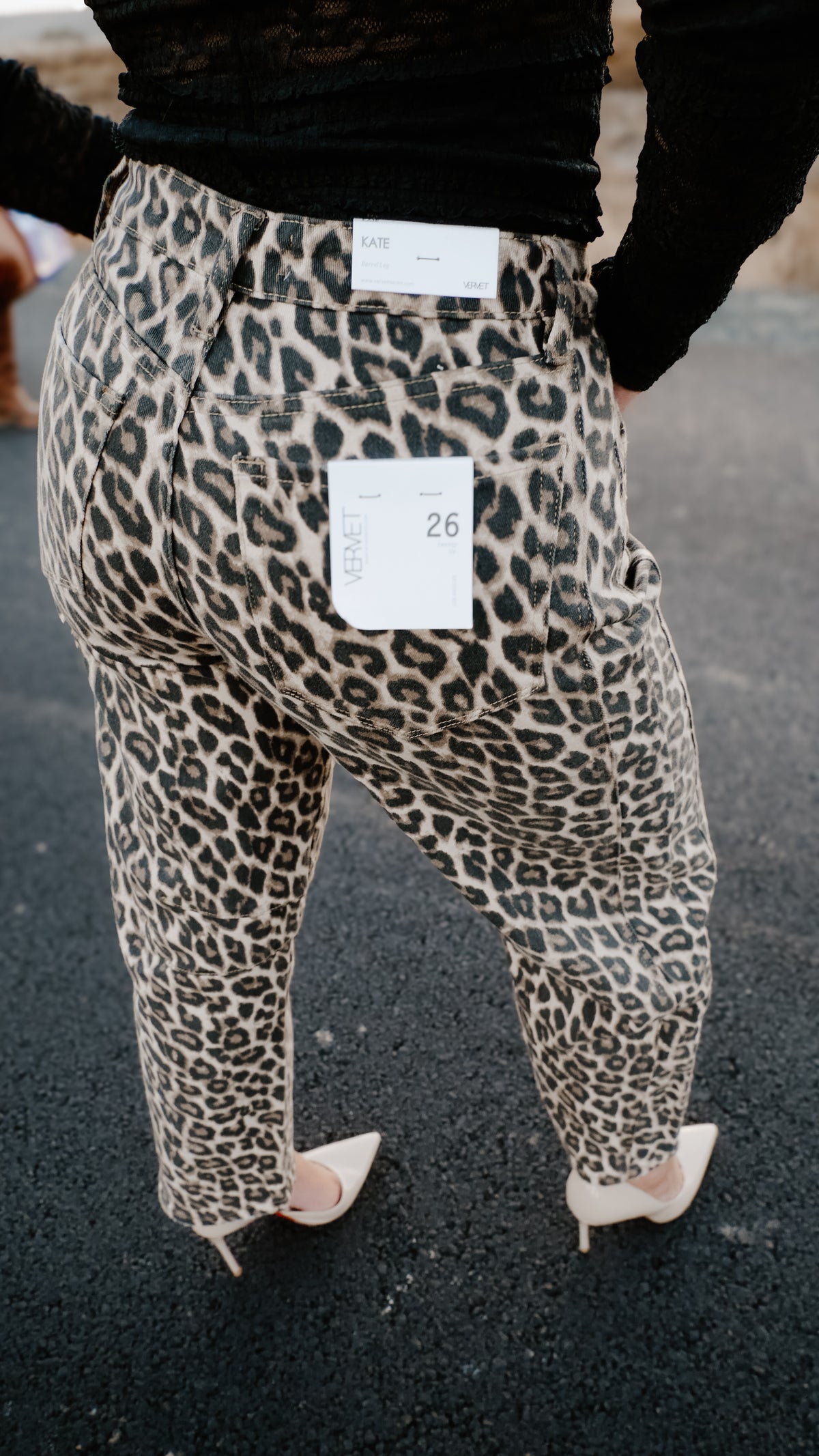 THE KATE DARK LEOPARD BARREL