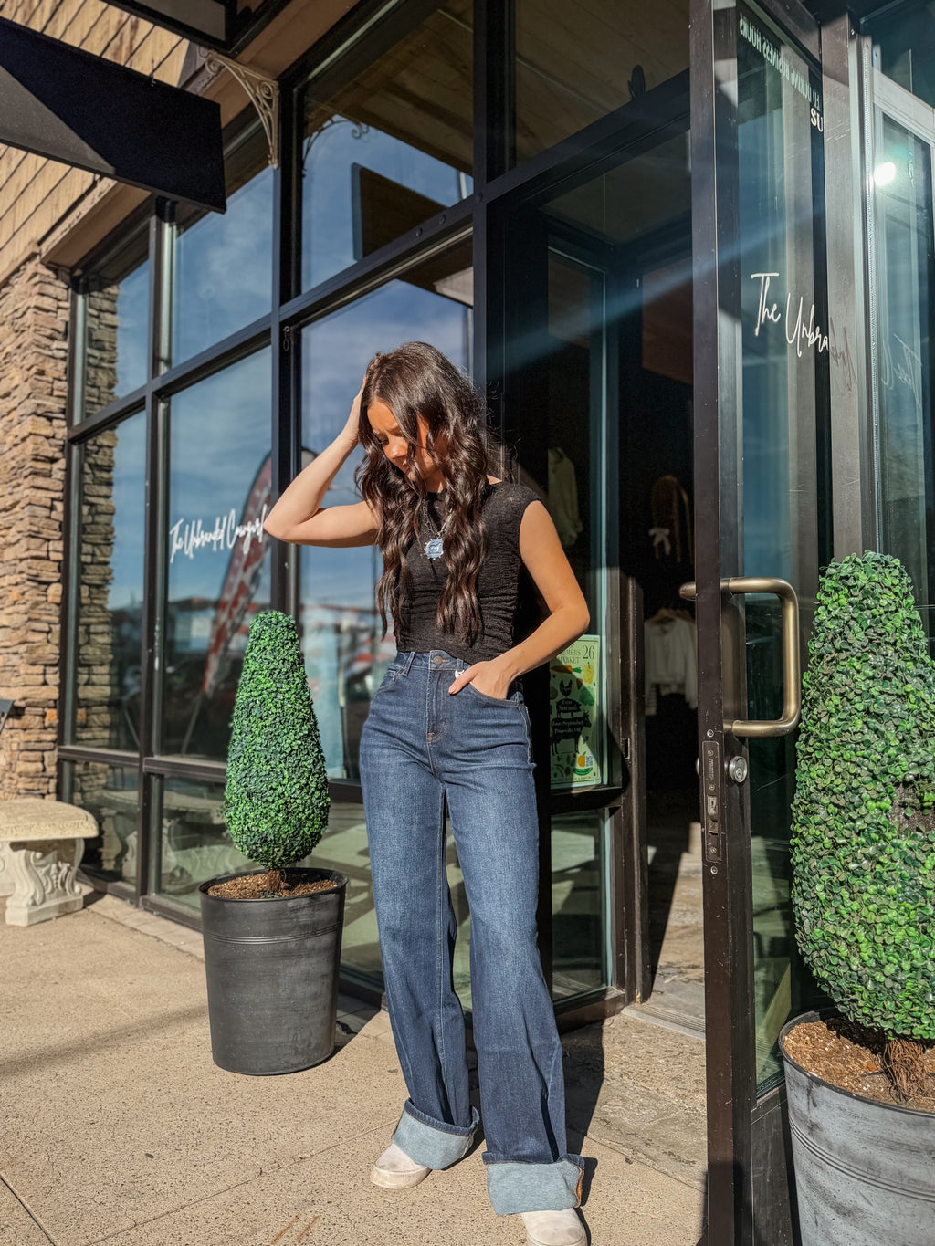 THE OLIVIA HIGH-RISE DARK WASH JEANS