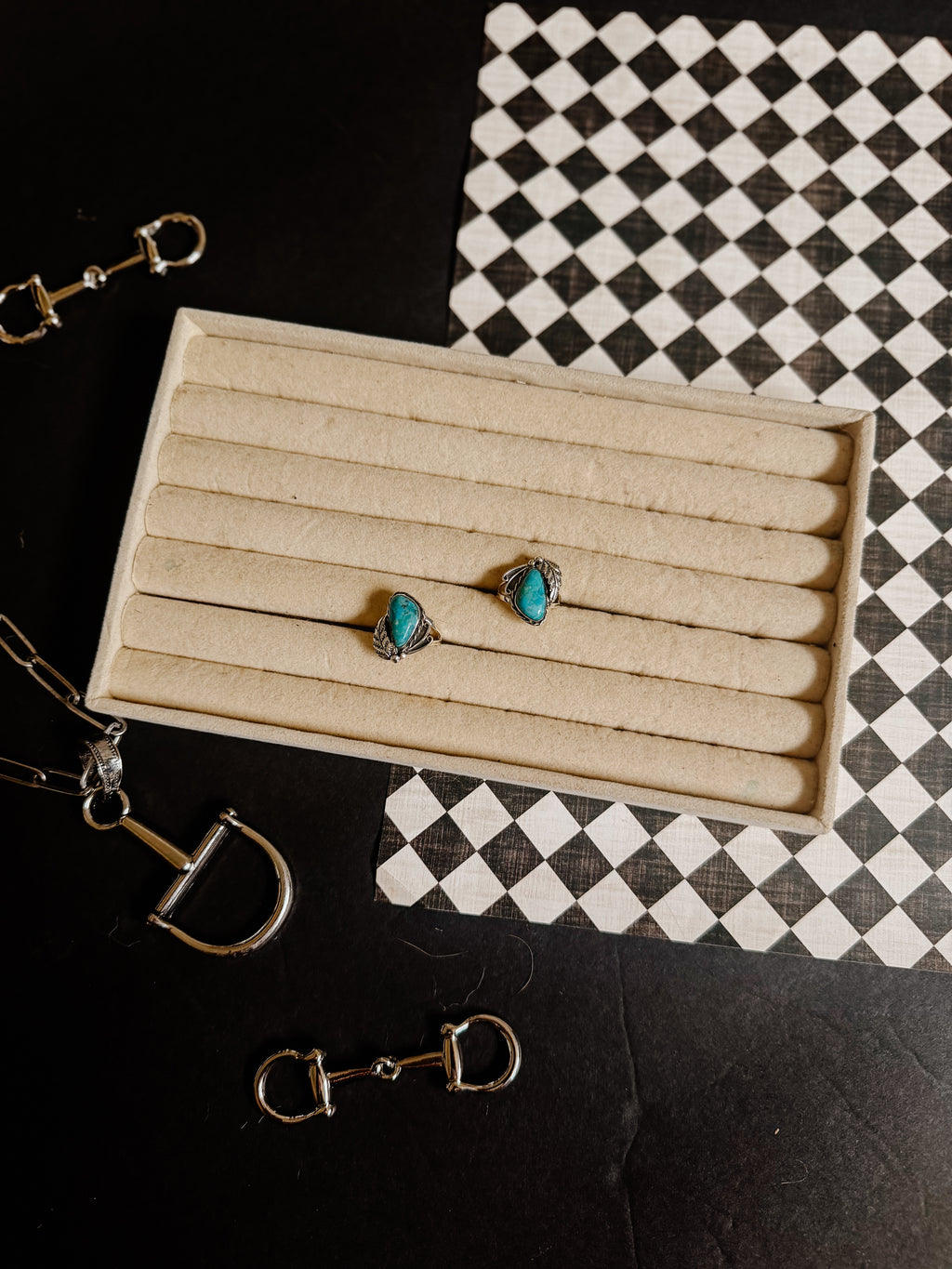 THE WILD FEATHER RING