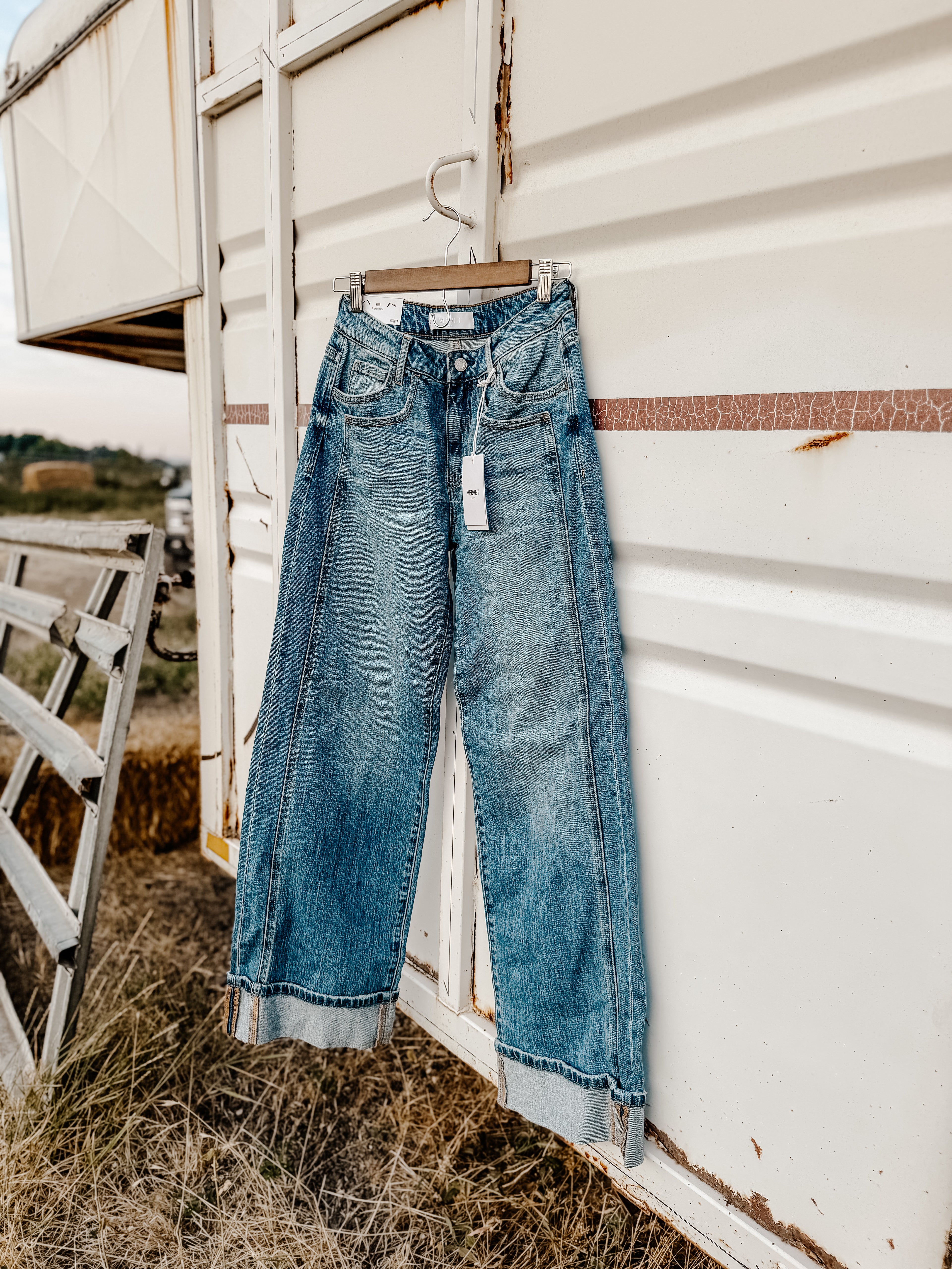 THE WADE HIGH RISE CUFFED JEANS