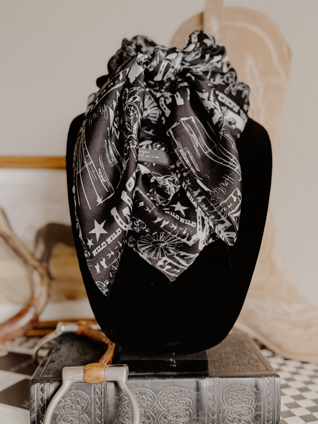 THE MIDNIGHT RODEO SILK WILD RAG