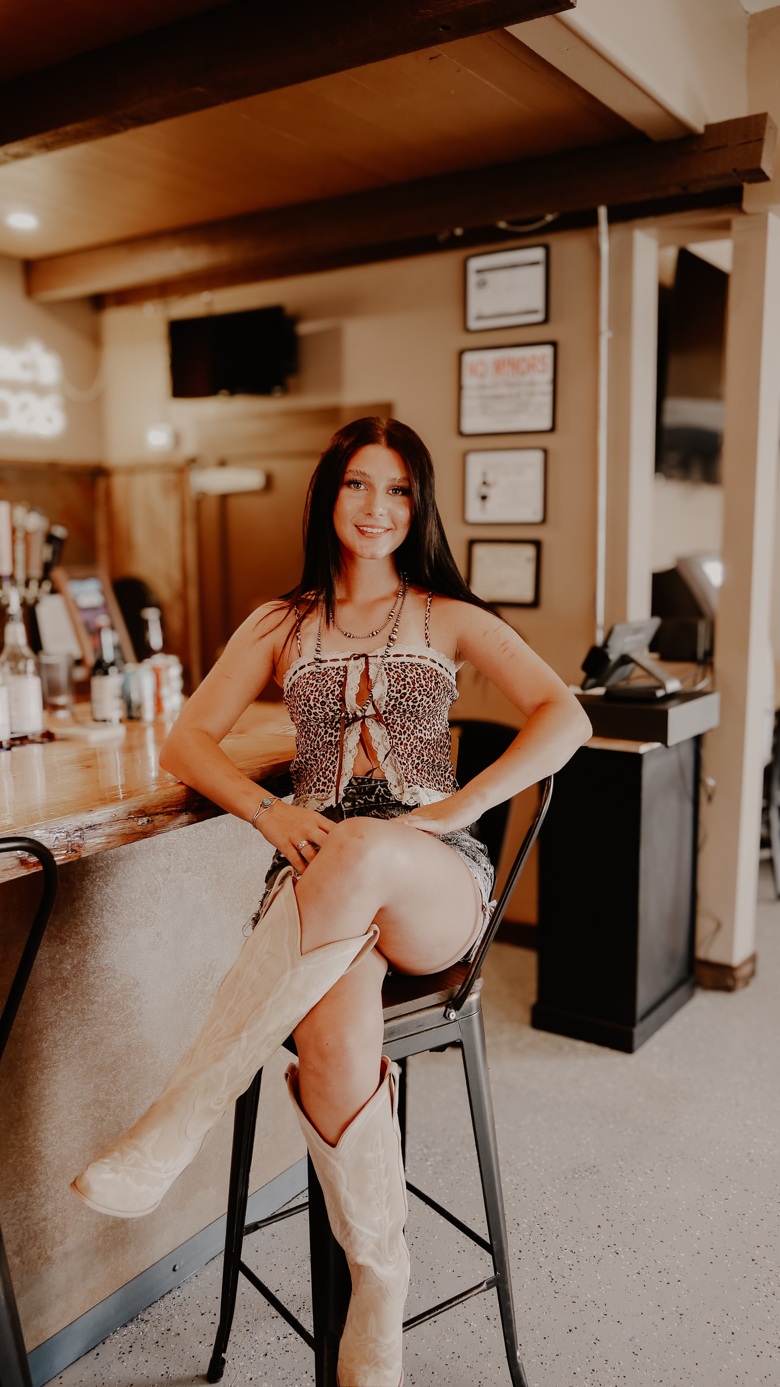 THE HALEY LEOPARD PRINT TOP