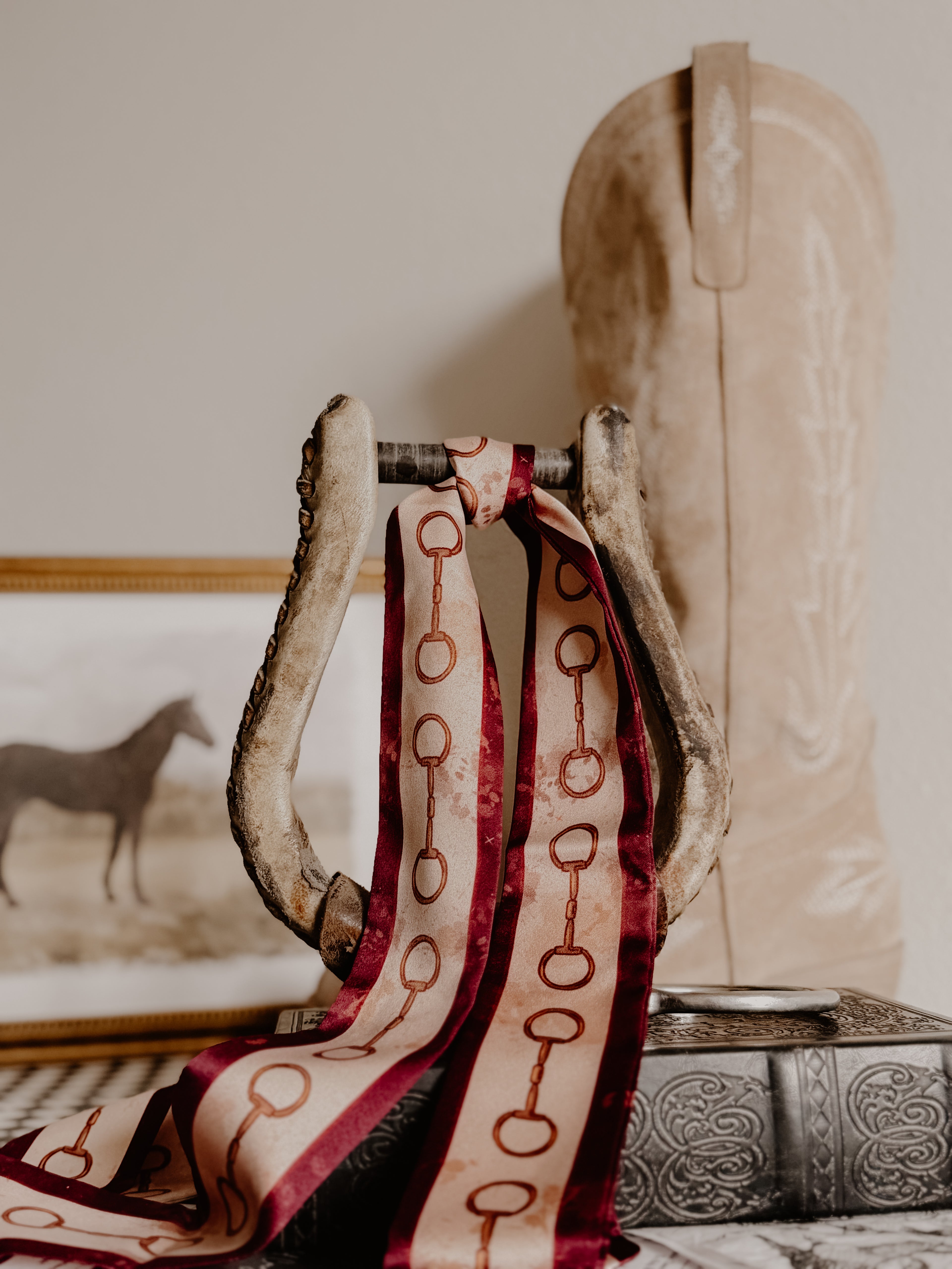 THE SNAFFLE BIT SILK TWILLY￼￼