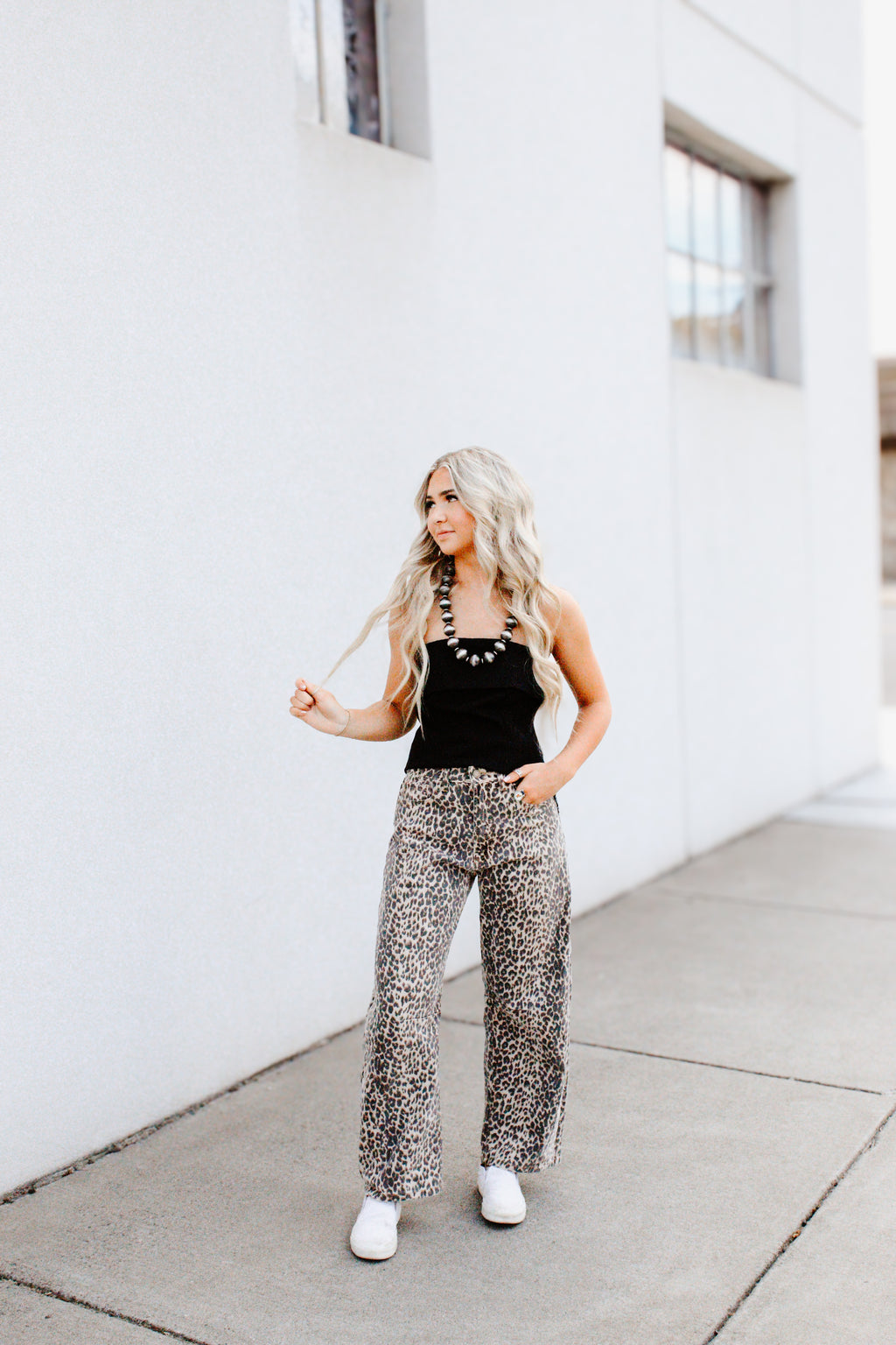 THE TESS SIDE SLIT TOP
