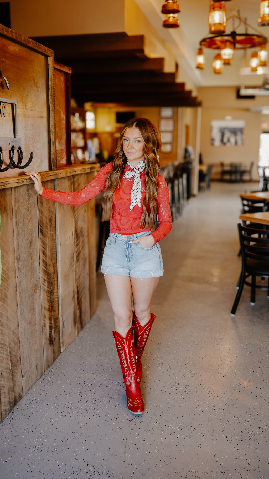 THE WILD & FREE FLORAL LACE TOP