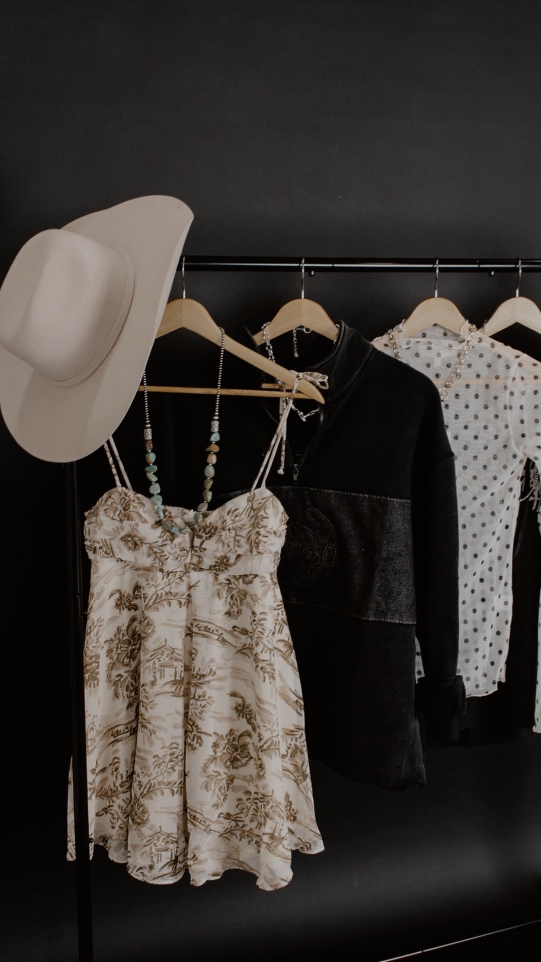 THE VINTAGE COWGIRL DRESS￼