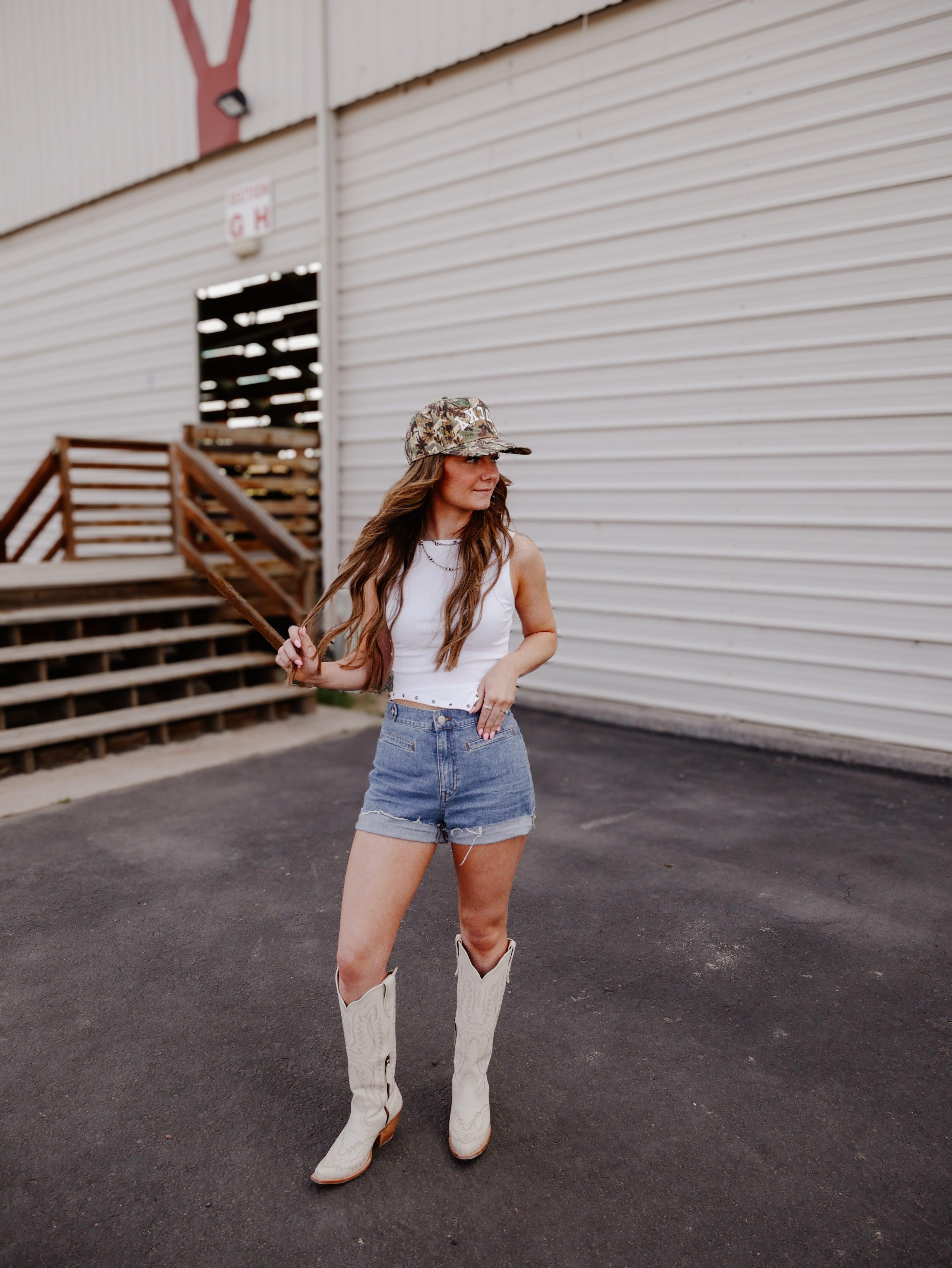 THE LUCKY GIRL CAMO TRUCKER