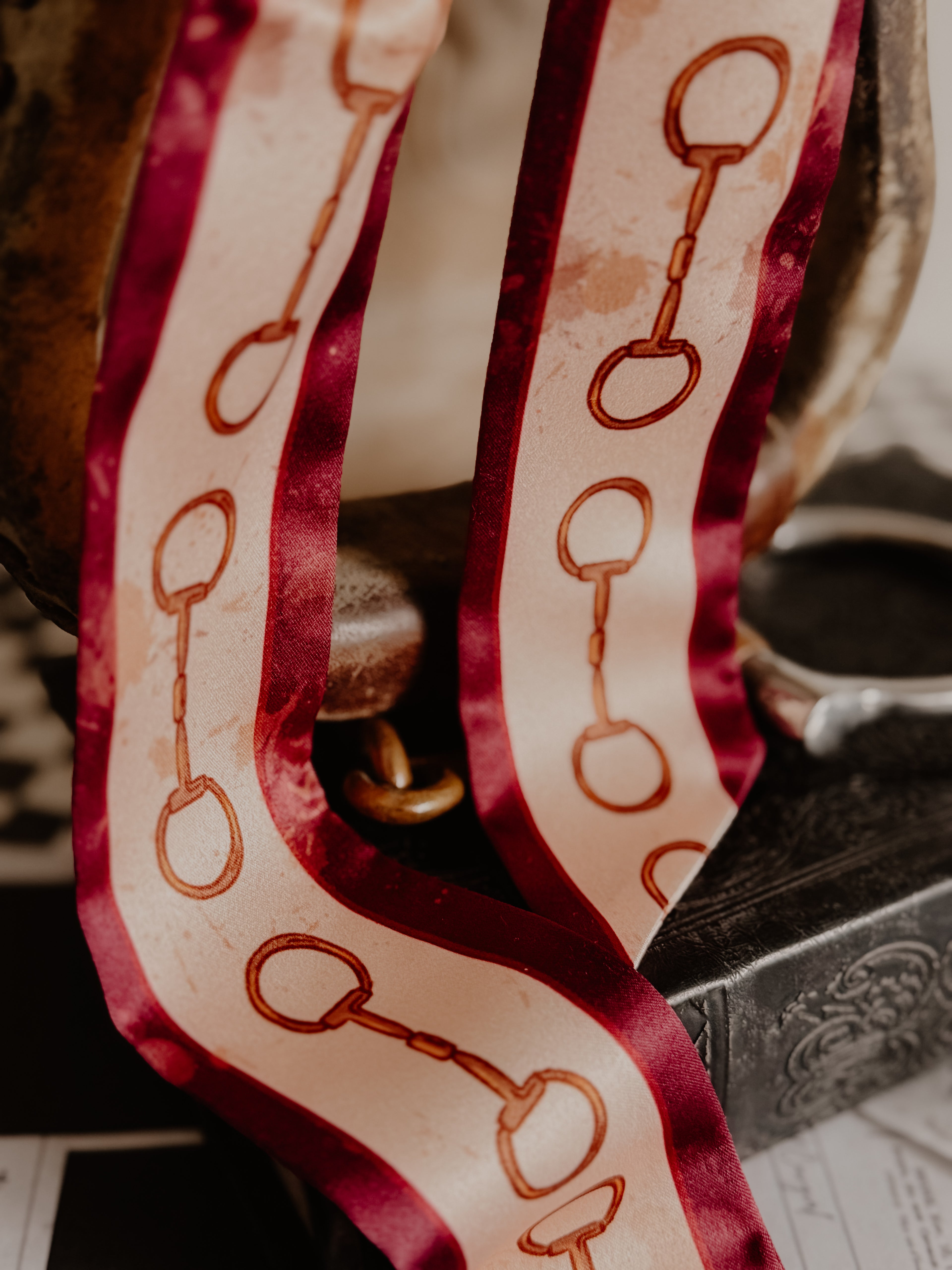 THE SNAFFLE BIT SILK TWILLY￼￼