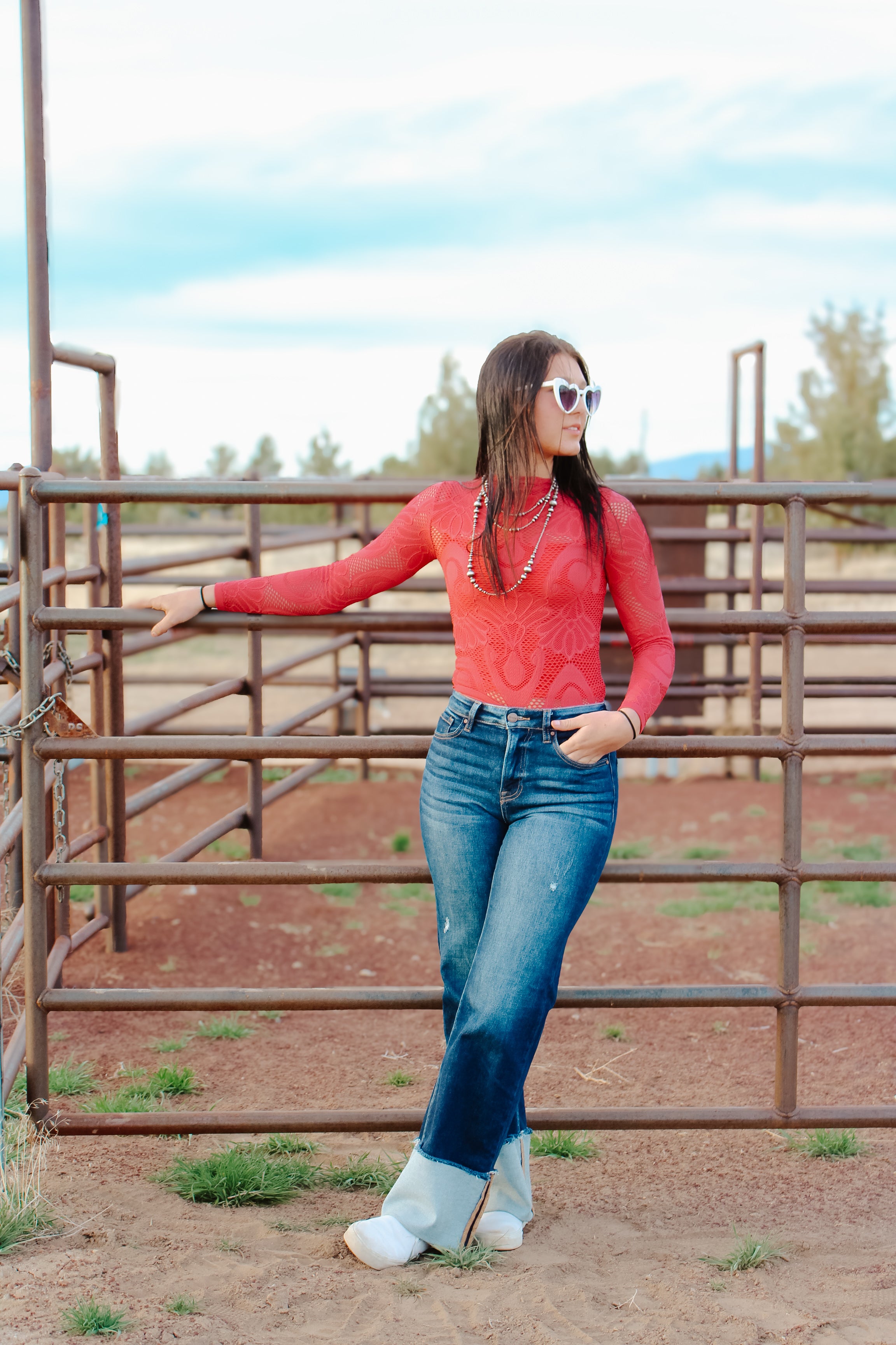THE WILD & FREE FLORAL LACE TOP