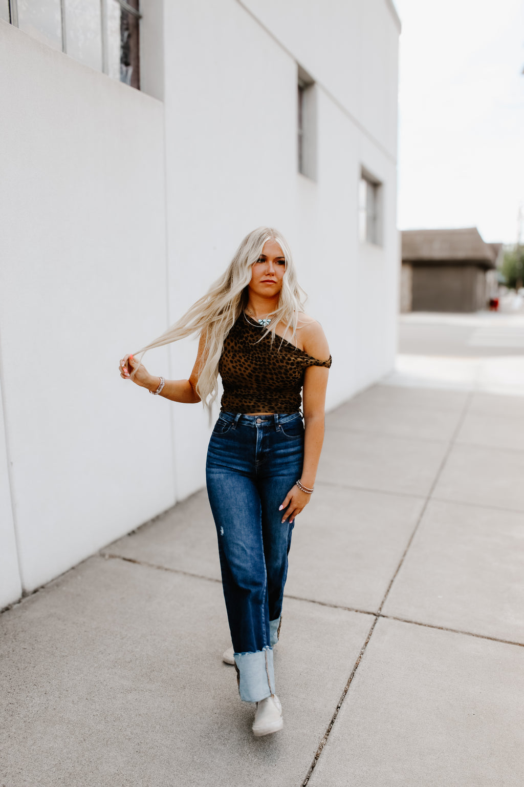 THE TIGER MIST TOP
