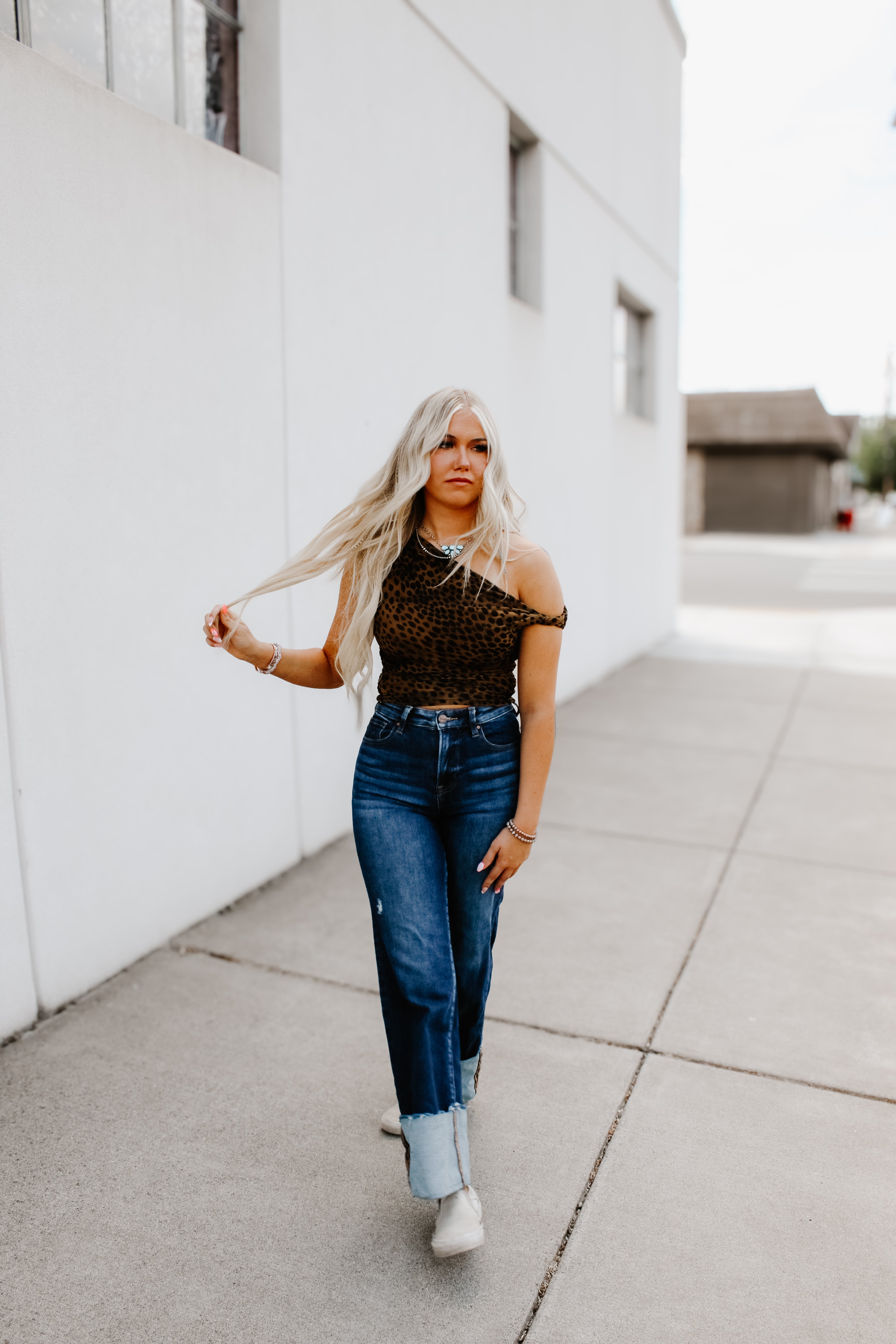 THE TIGER MIST TOP