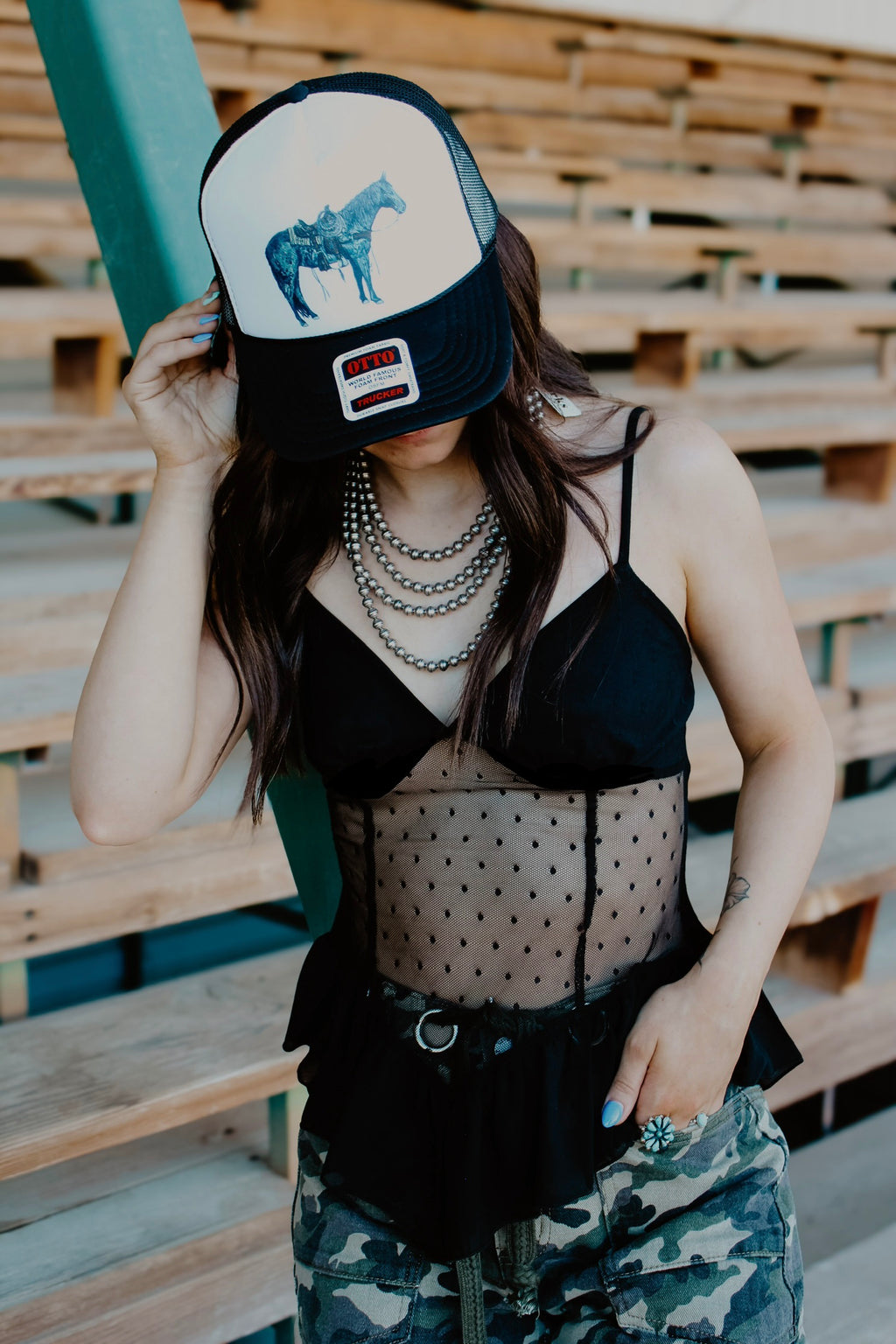 THE BLUE ROAN VINTAGE PONY TRUCKER