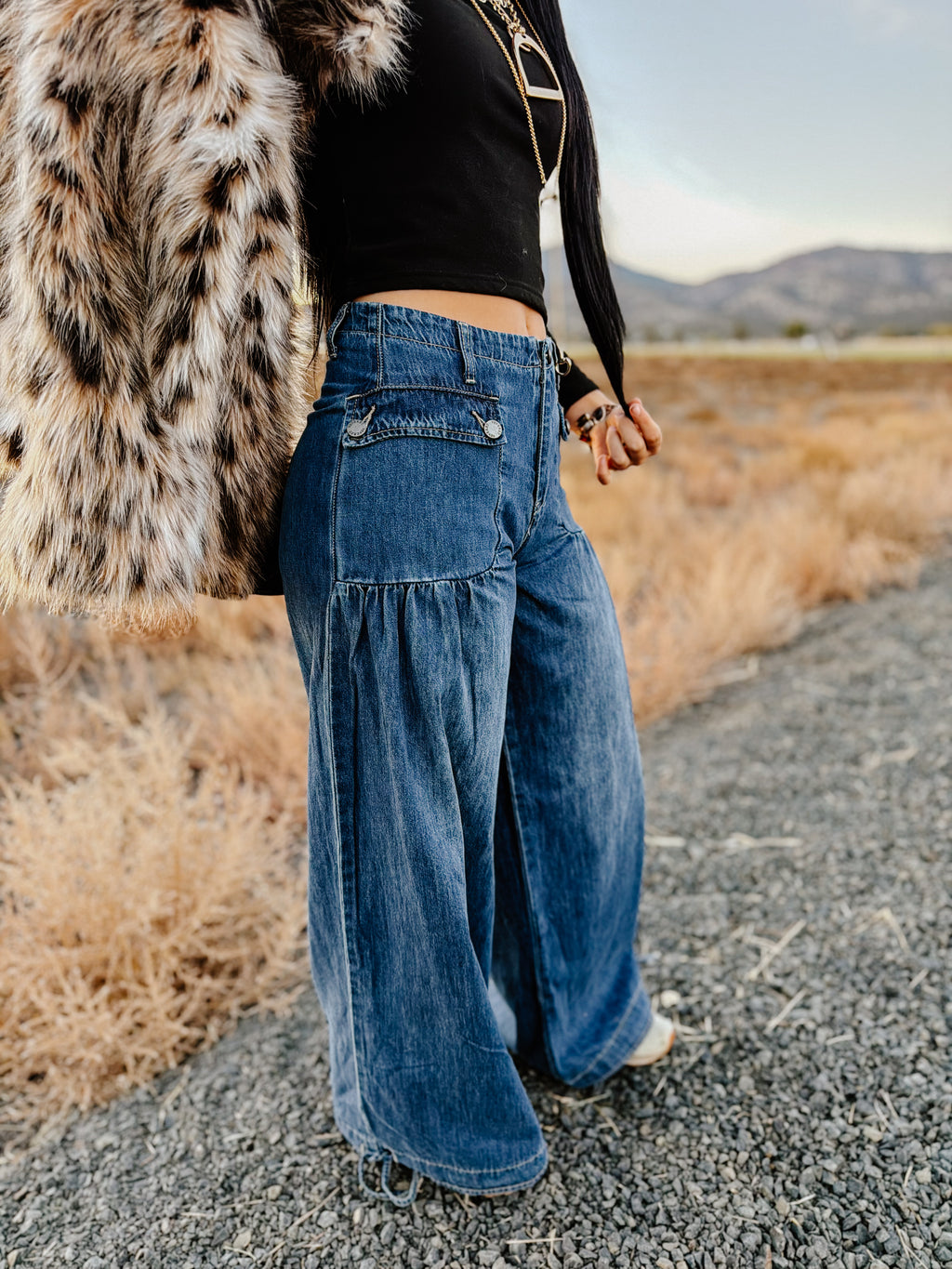 THE VEGAS BOUND JEANS