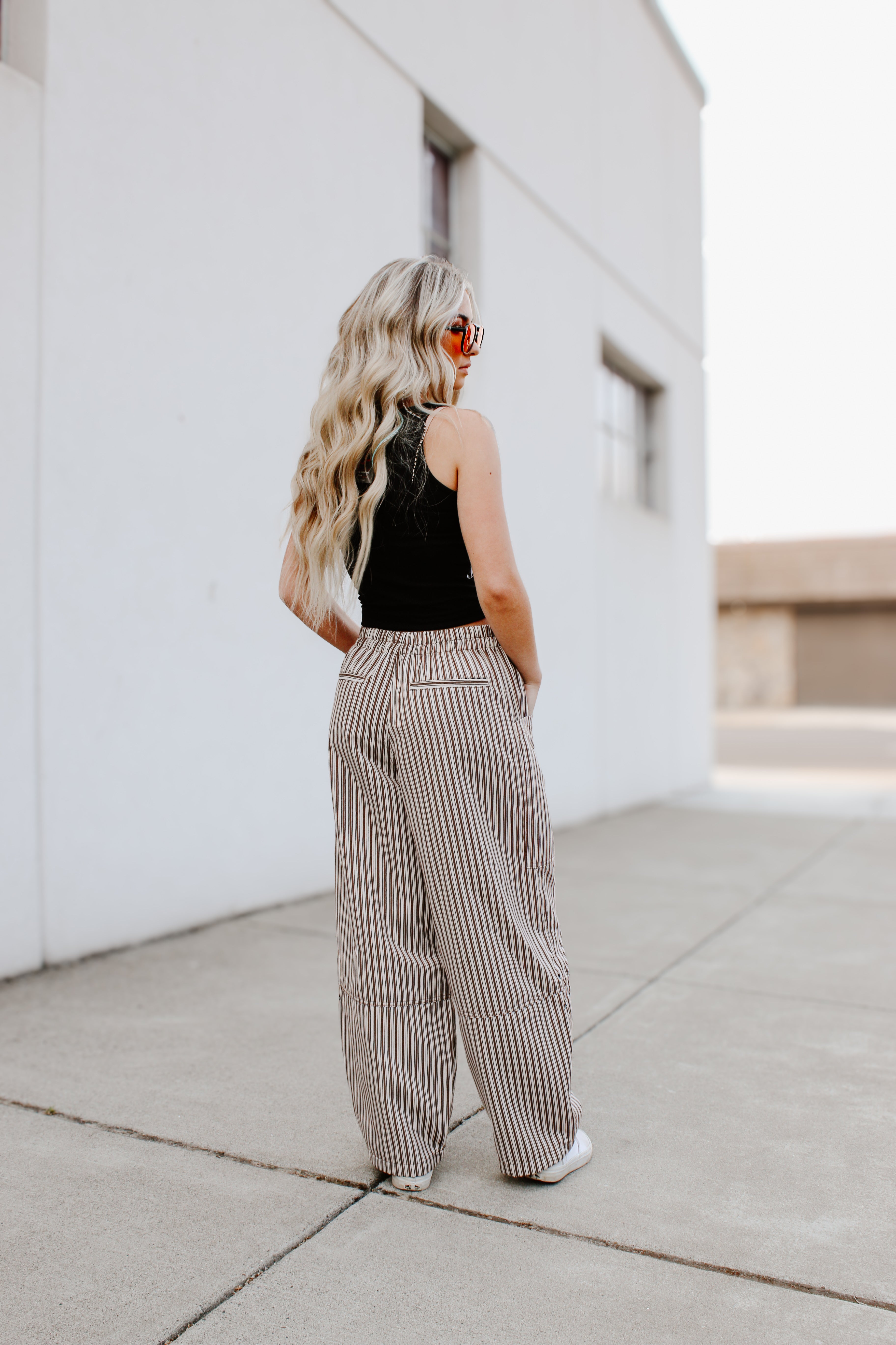 THE COCO STRIPE BARREL JEANS