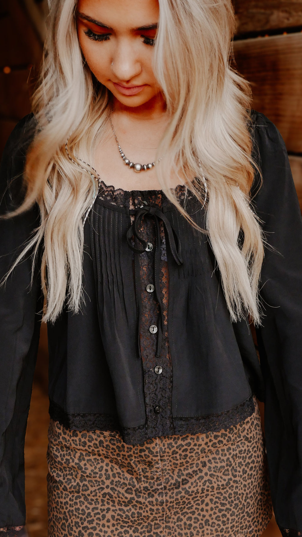 THE BOW LACE LONG SLEEVE BLOUSE