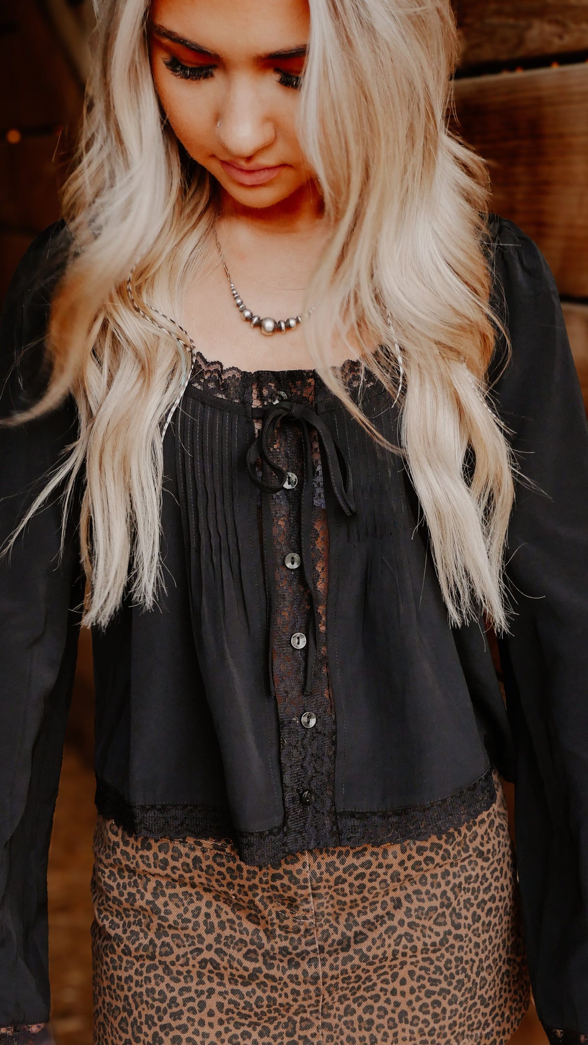THE BOW LACE LONG SLEEVE BLOUSE