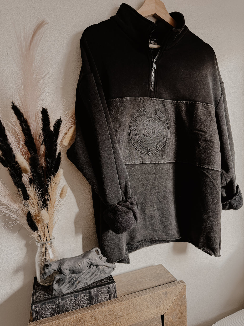 THE HARTFORD HERITAGE QUARTER-ZIP PULLOVER