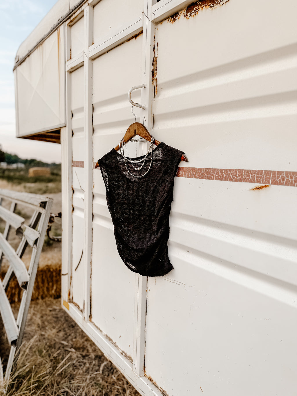 THE RAELYN LACE TOP