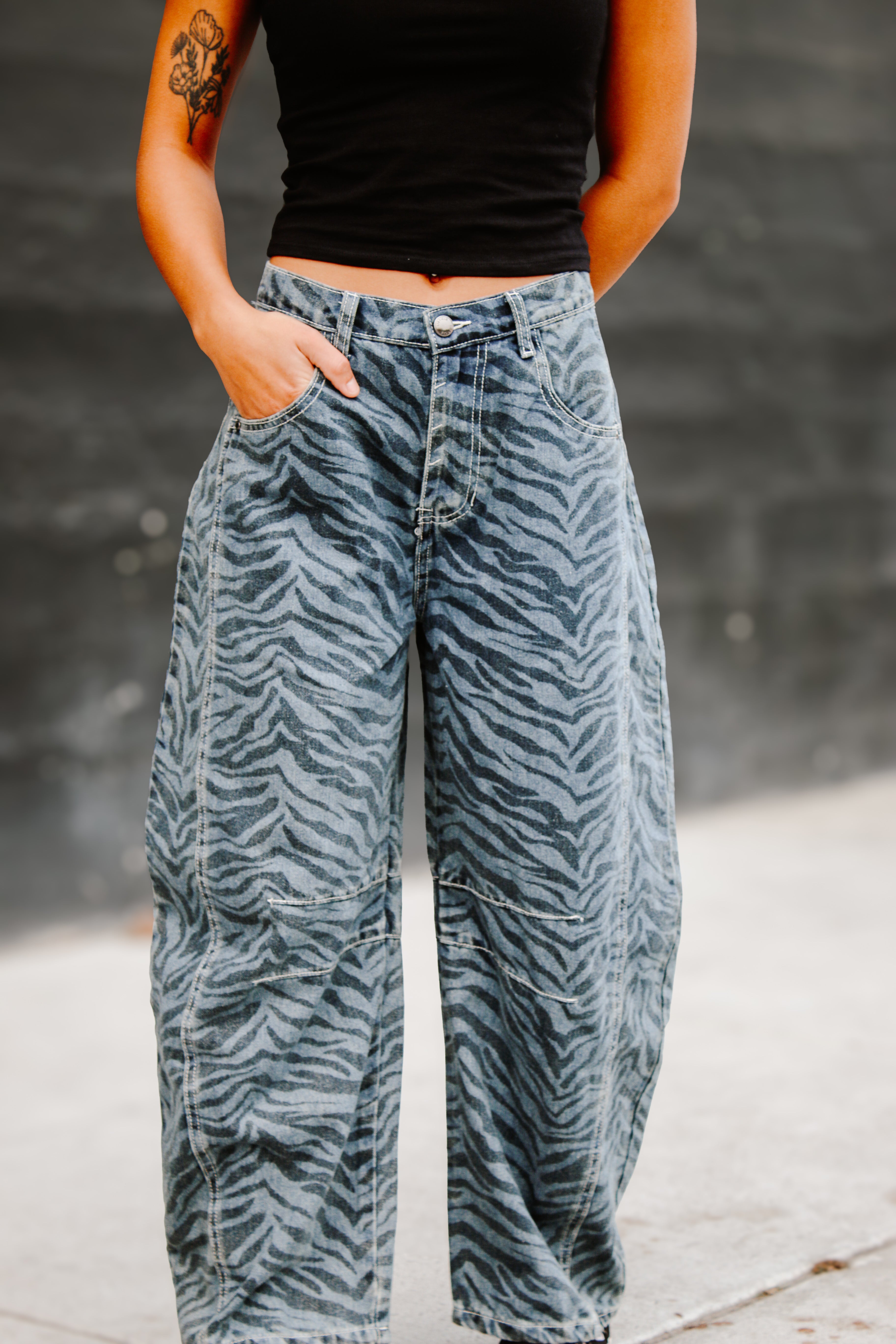 JADEN ZEBRA PRINT BARREL JEANS
