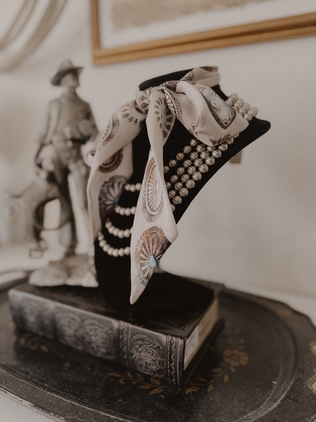 THE IVORY CONCH TWILLY ￼