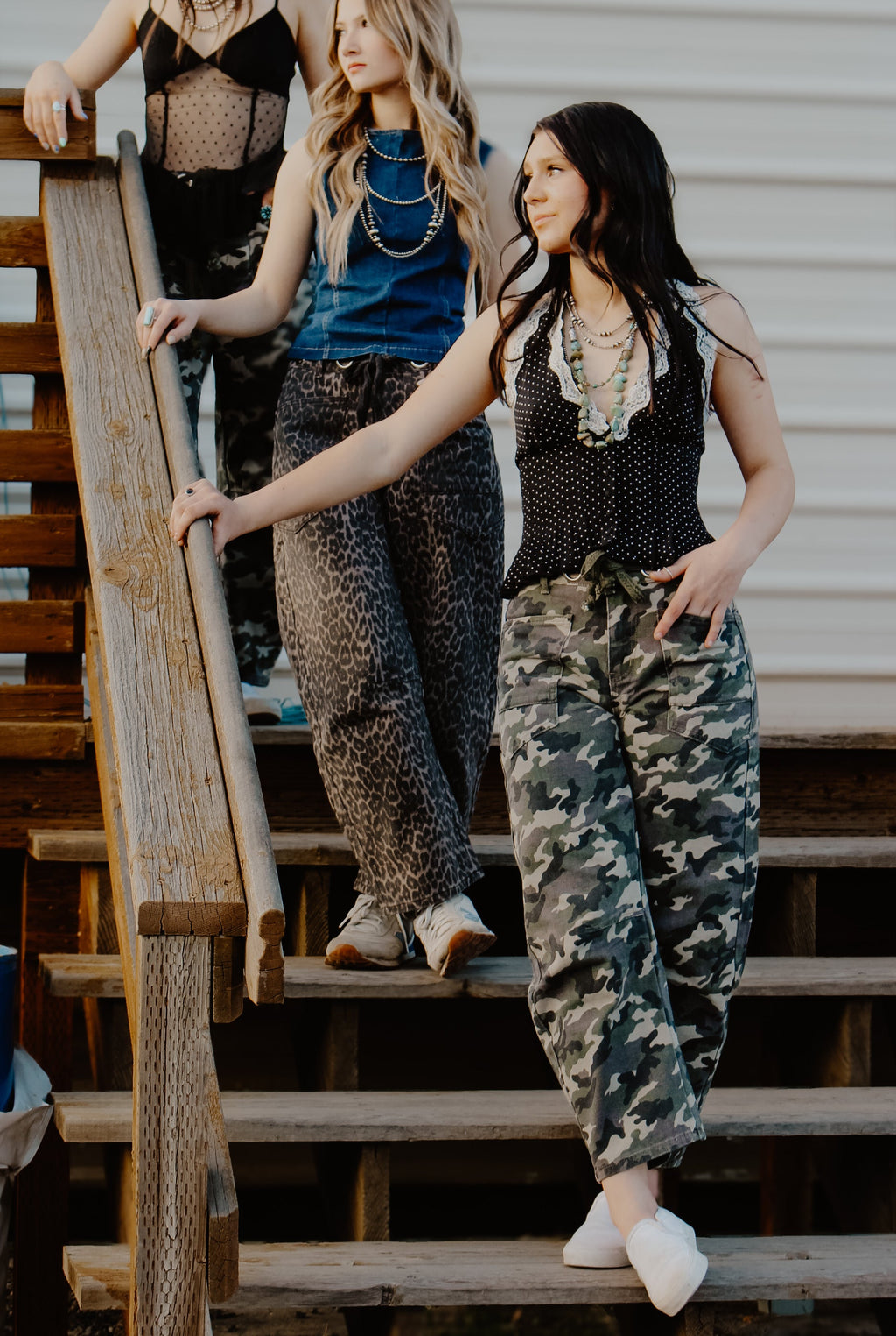 THE CINCH CAMO BARREL JEANS￼