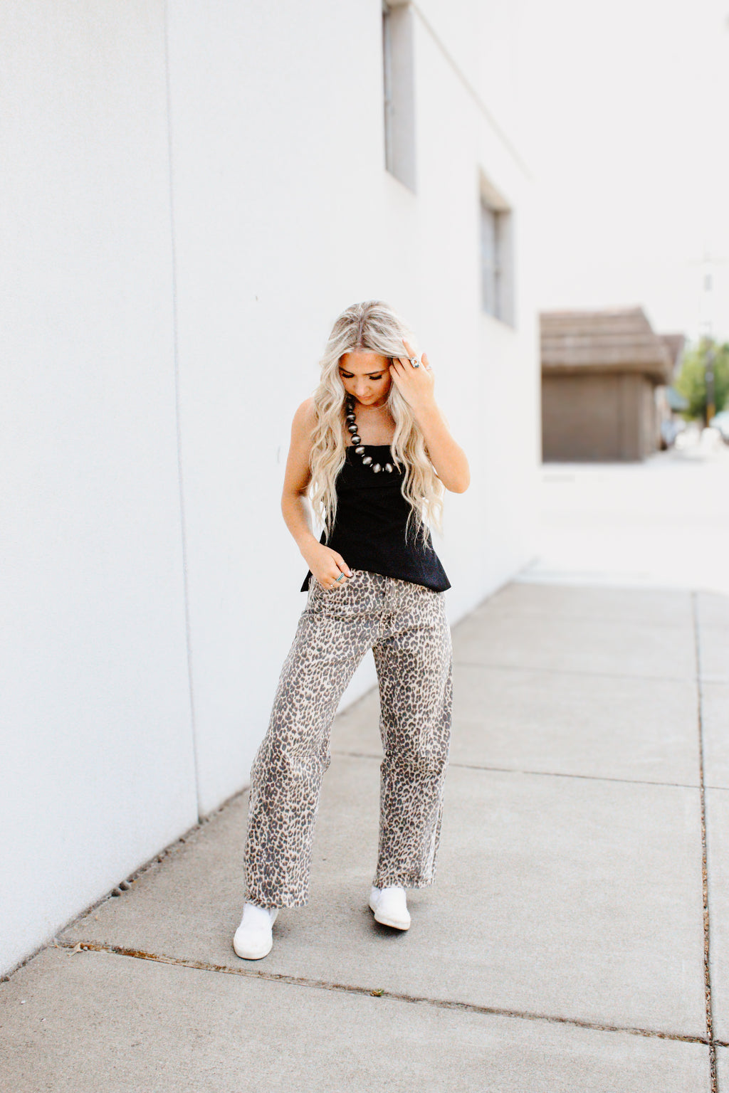 THE TESS SIDE SLIT TOP