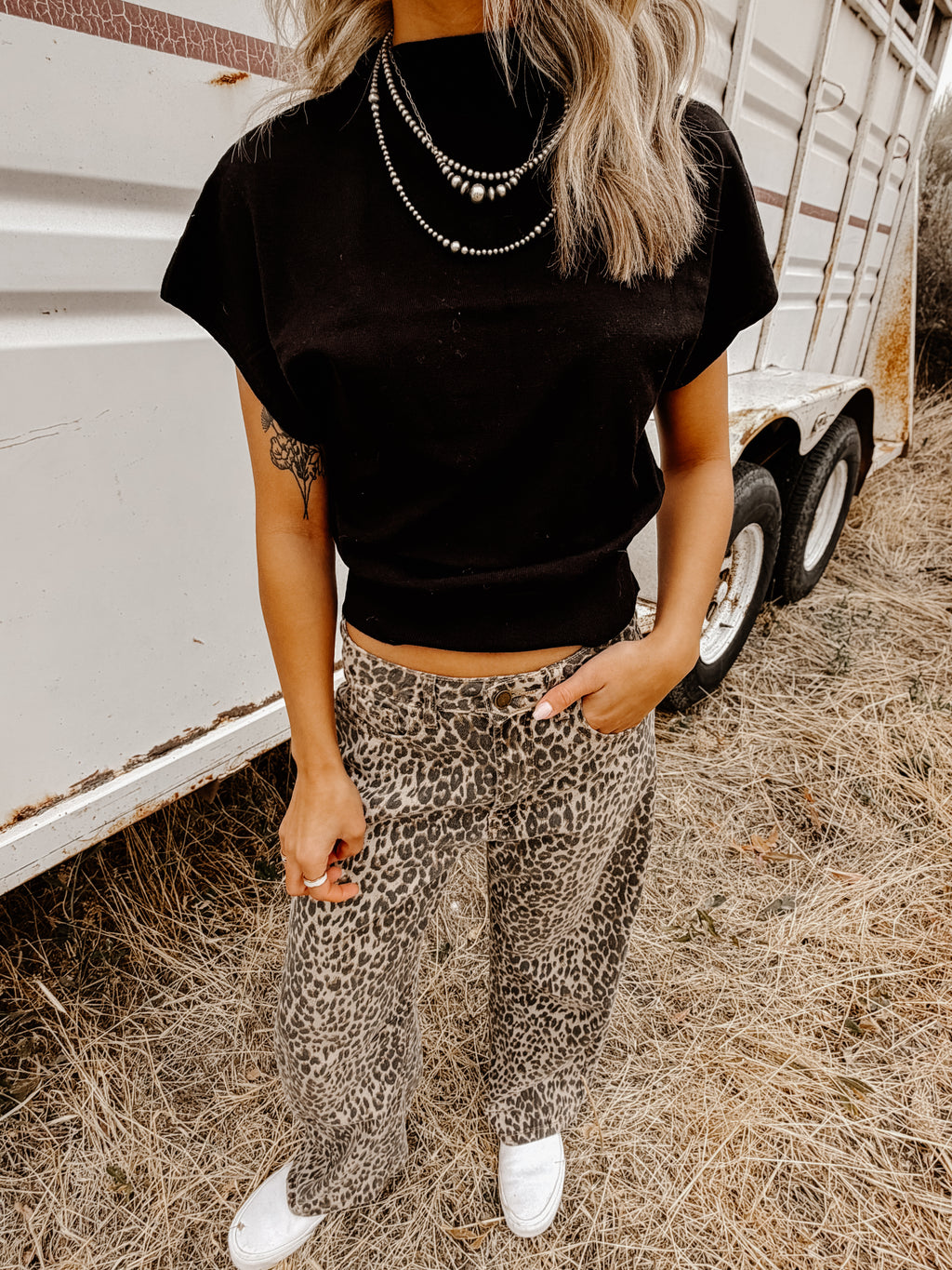 THE TAYLOR MOCK SWEATER TOP