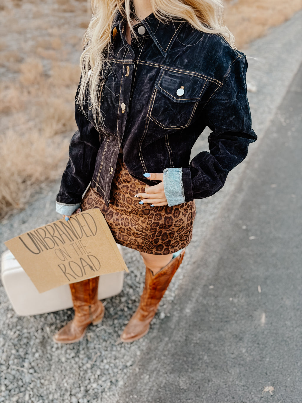 THE VEGAS AT MIDNIGHT SUEDE DENIM JACKET