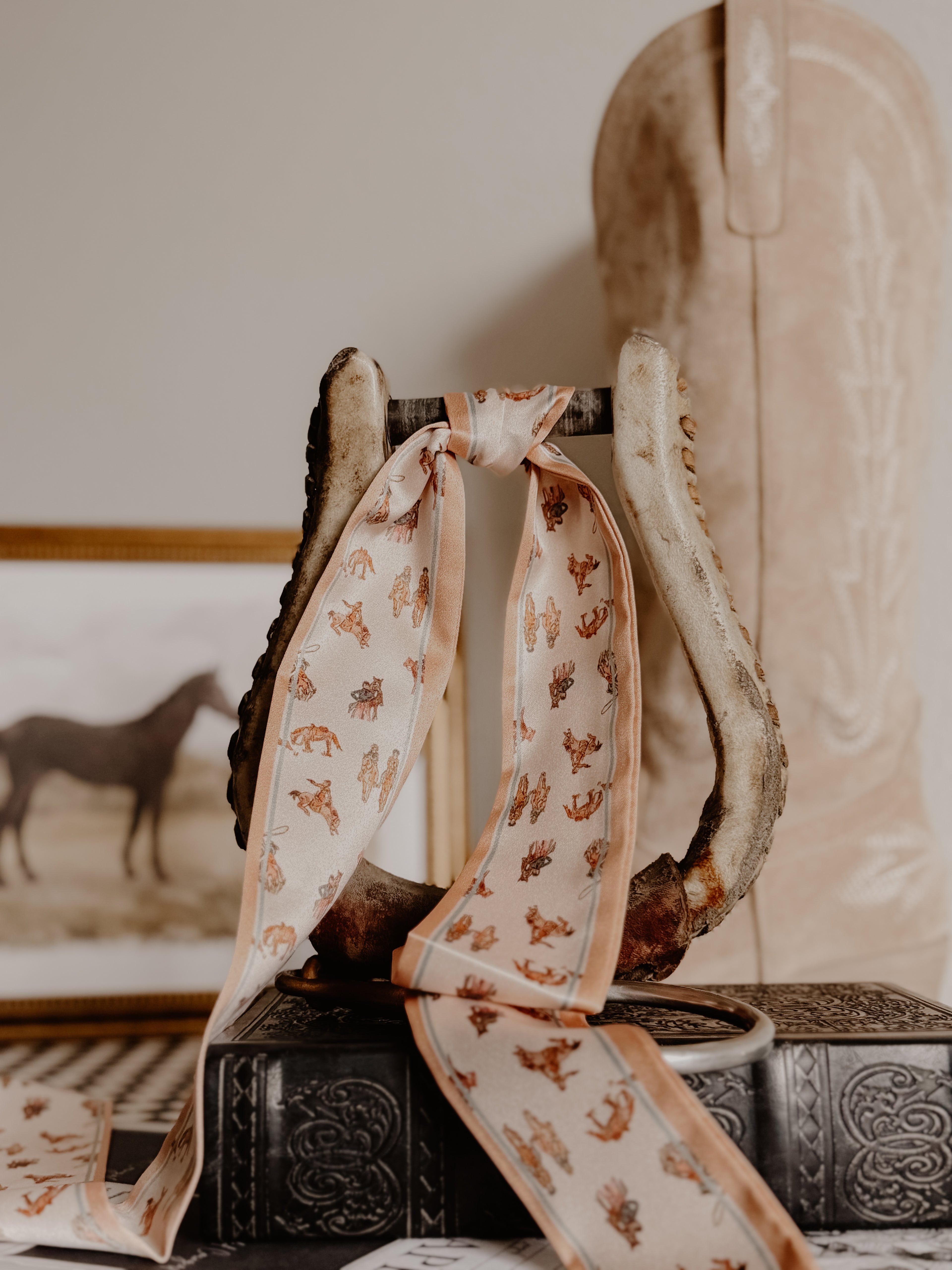 THE SADDLE CLUB SILK TWILLY￼