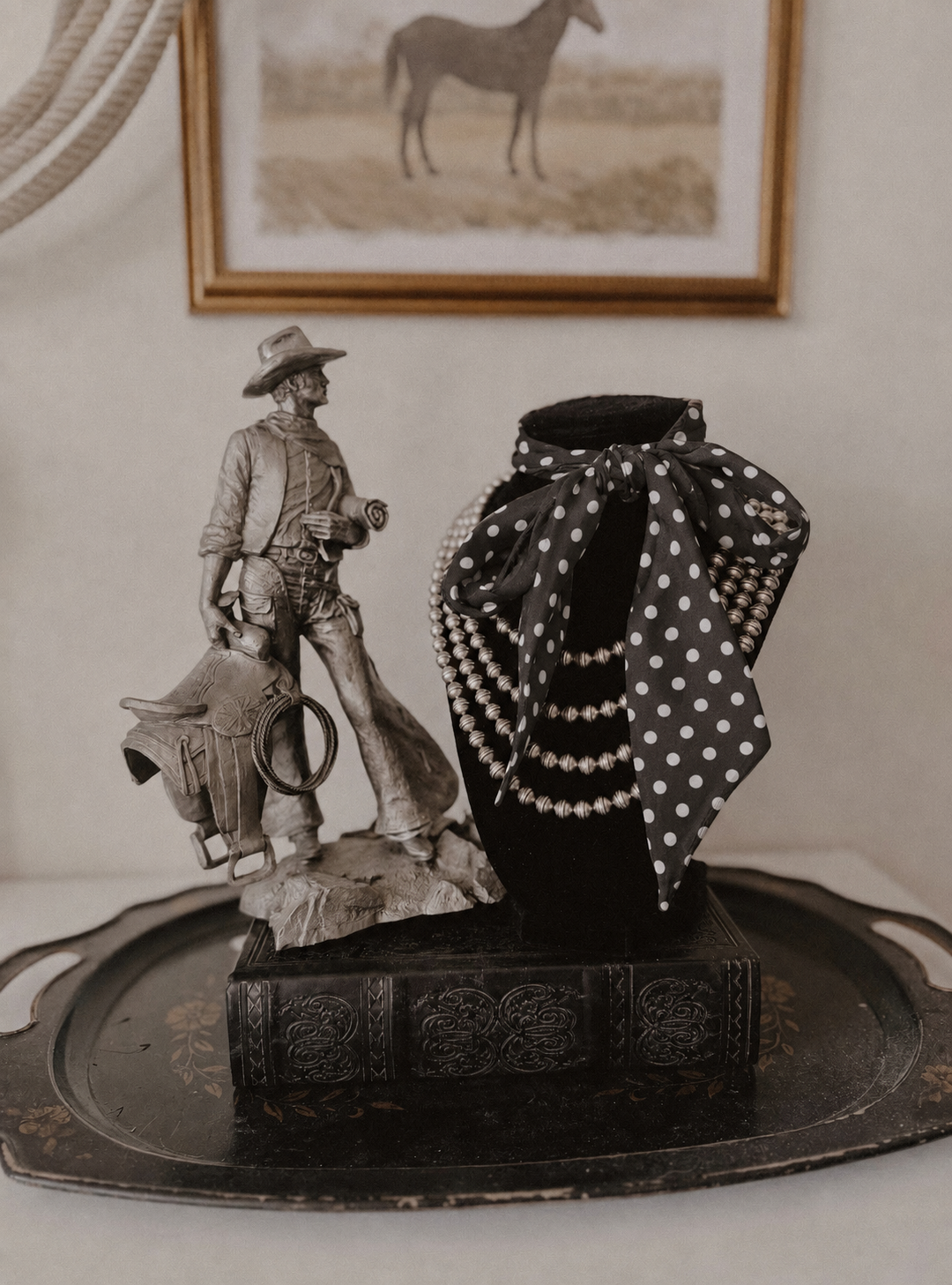 THE BLACK POLKADOT TWILLY