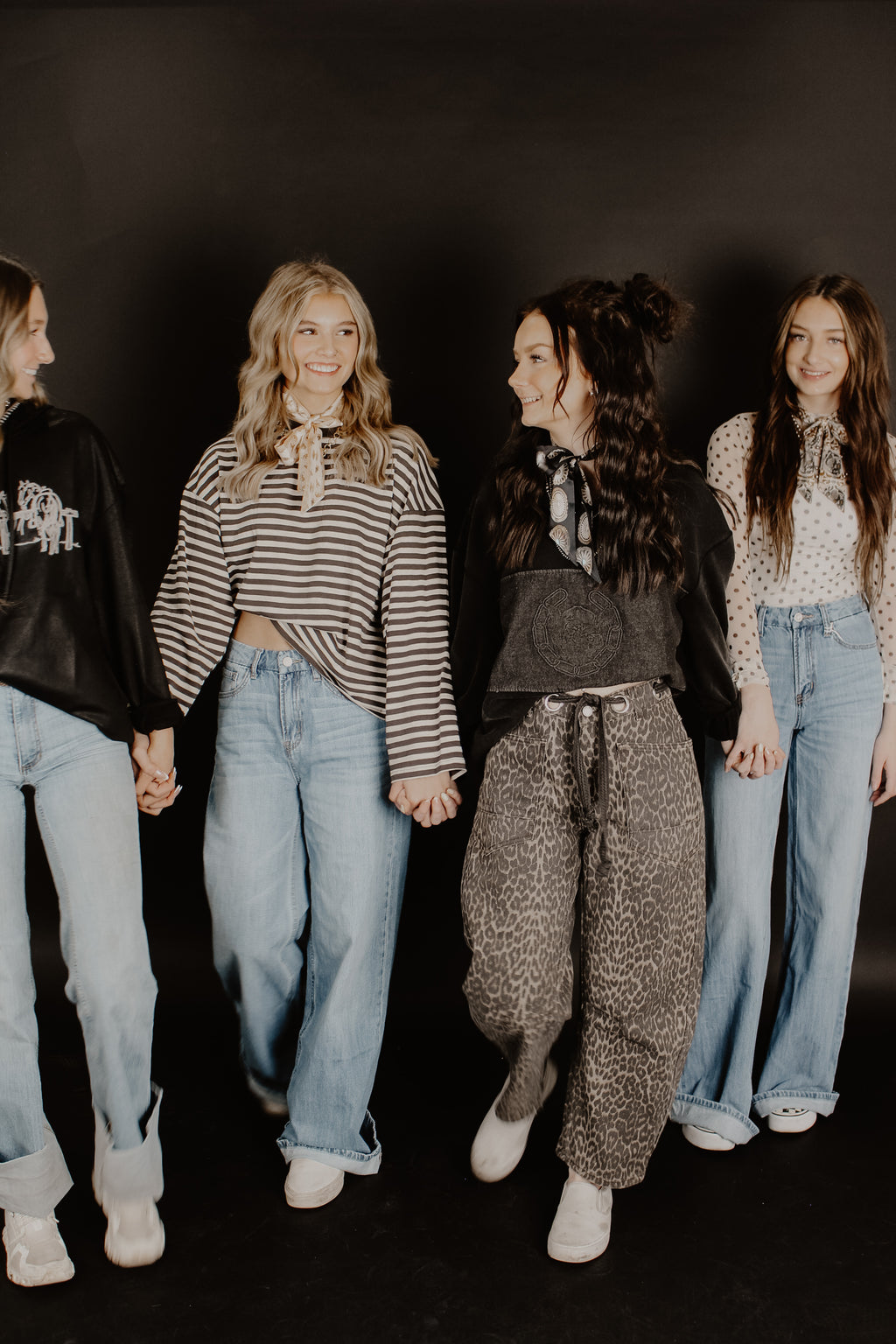 THE CINCH CHEETAH BARREL JEANS ￼