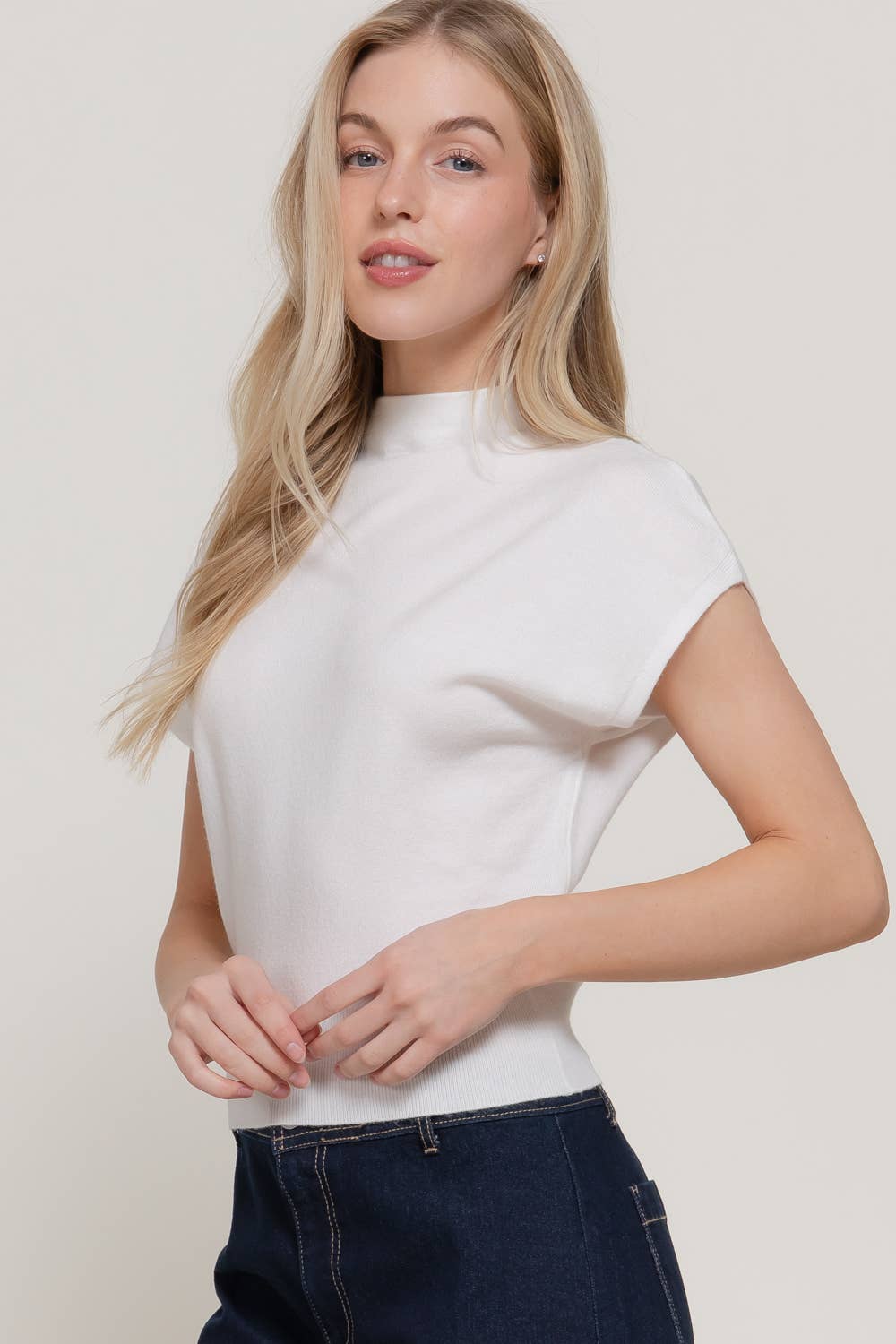 THE TAYLOR MOCK SWEATER TOP